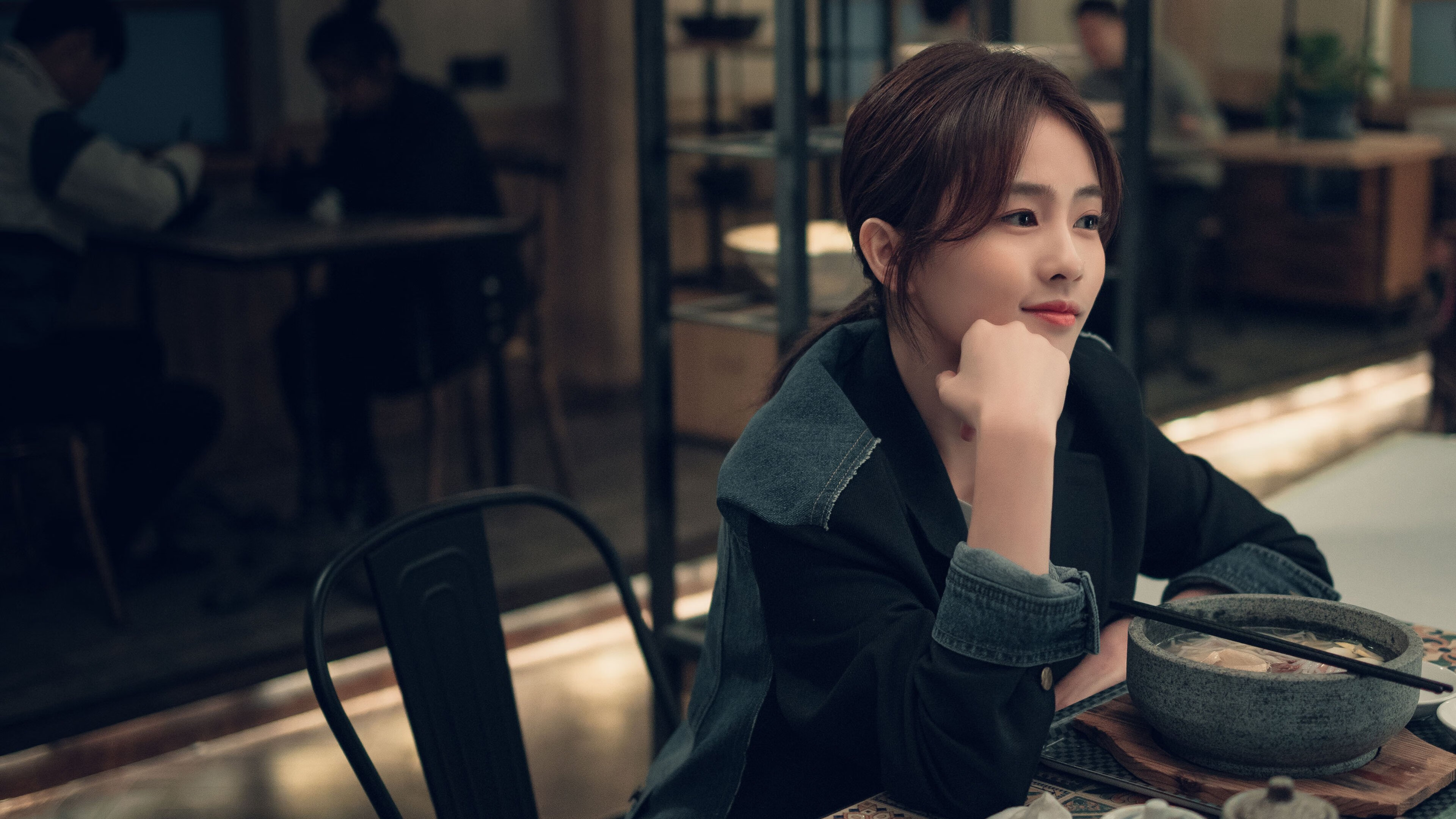 爱游戏官方-灰熊队再度重建，球队目标明确打造未来，灰熊 队